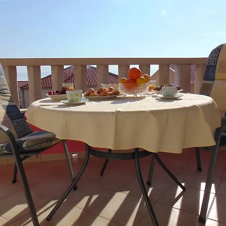 Studios Ravlic Marija Apartment Makarska