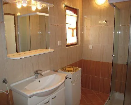 Apartament Ravlic Marija