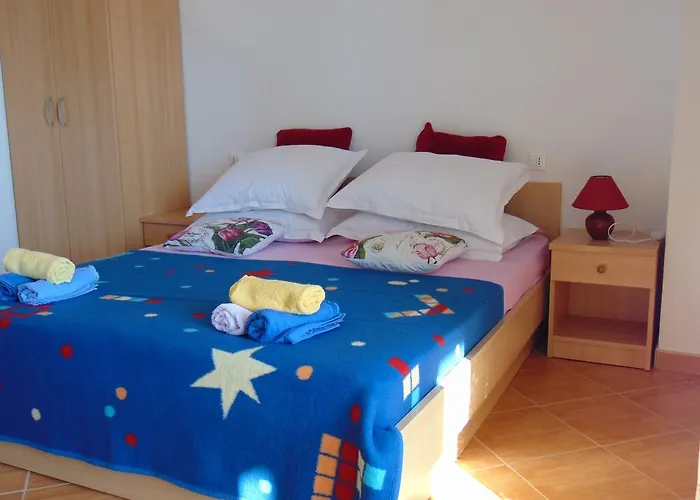 Studios Ravlic Marija *