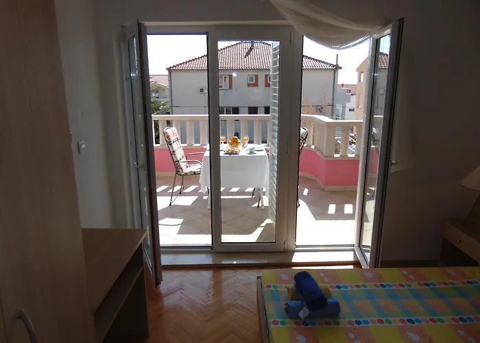 Apartment Studios Ravlic Marija