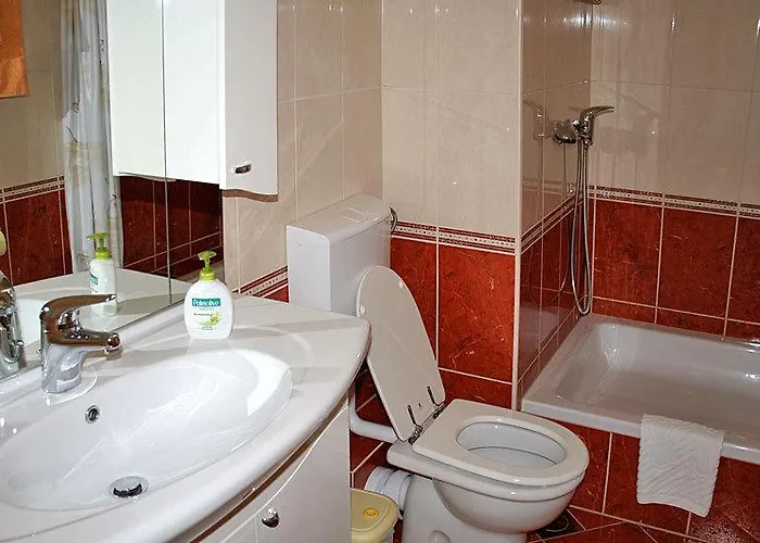 Studios Ravlic Marija *